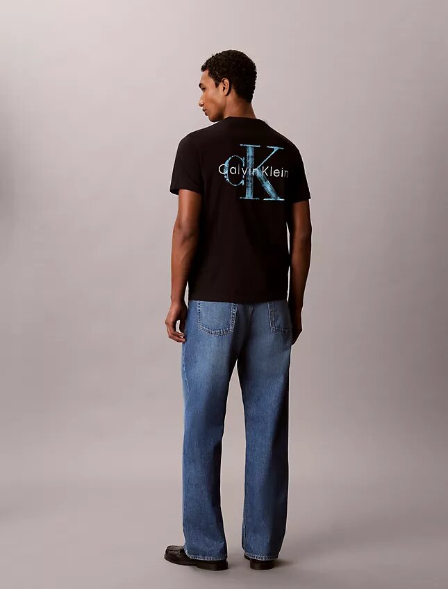 Camiseta con gráfico Monólogo de pinceladas Camiseta con gráfico Monólogo de pinceladas