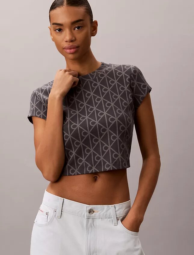 Camiseta con logotipo Camiseta con logotipo