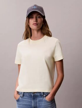 Camiseta con logotipo de archivo Camiseta con logotipo de archivo
