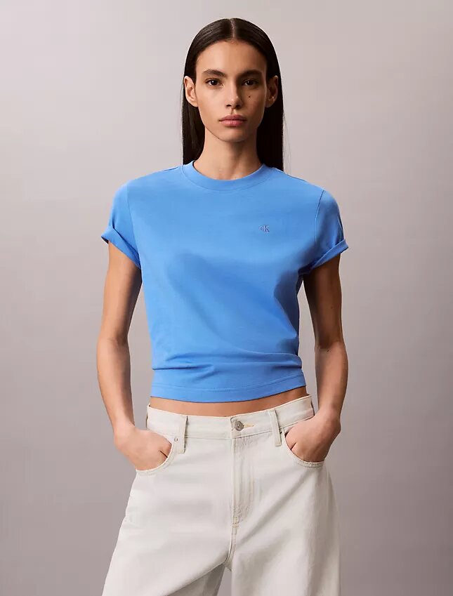 Camiseta con logotipo de archivo Camiseta con logotipo de archivo