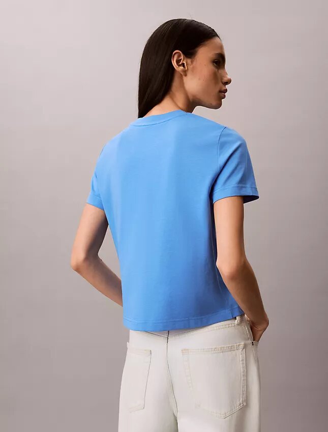 Camiseta con logotipo de archivo Camiseta con logotipo de archivo