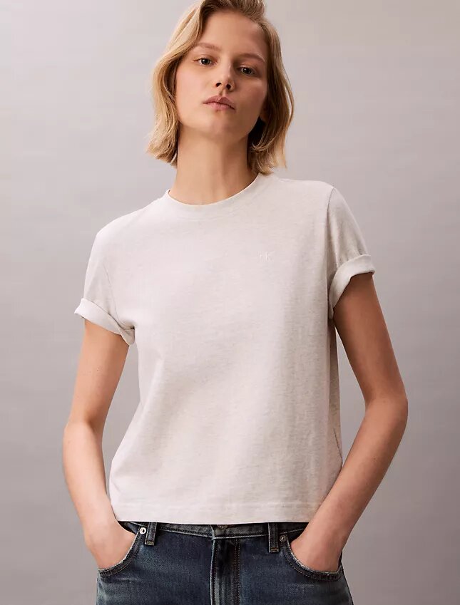 Camiseta con logotipo de archivo Camiseta con logotipo de archivo