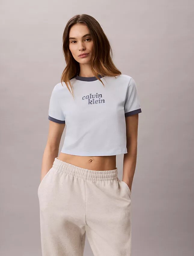 Camiseta corta con cuello redondo y gráfico del logotipo Camiseta corta con cuello redondo y gráfico del logotipo