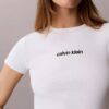 Camiseta corta con logotipo y ribete contorneado Camiseta corta con logotipo y ribete contorneado