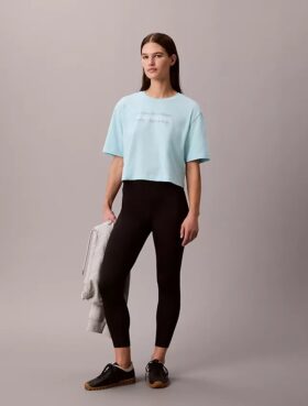 Camiseta corta y holgada Commuter