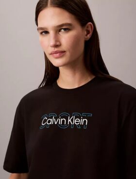 Camiseta corta y holgada Commuter