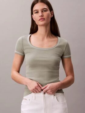 Camiseta de algodón con ribete
