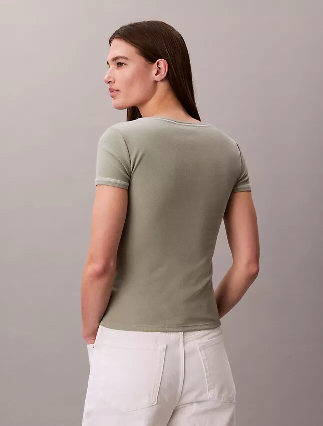 Camiseta de algodón con ribete Camiseta de algodón con ribete