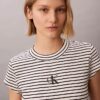 Camiseta de bebé de canalé a rayas con Monogram Camiseta de bebé de canalé a rayas con Monogram