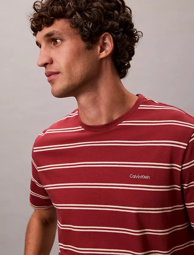 Camiseta de cuello redondo a rayas Liquid Touch Camiseta de cuello redondo a rayas Liquid Touch