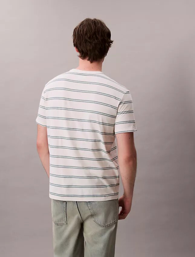 Camiseta de cuello redondo a rayas Liquid Touch Camiseta de cuello redondo a rayas Liquid Touch