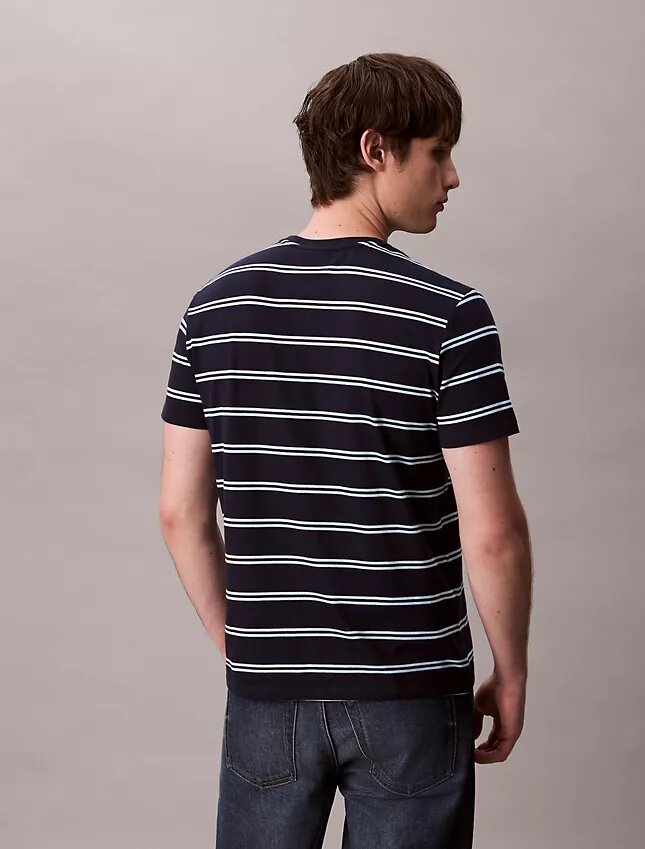 Camiseta de cuello redondo a rayas Liquid Touch Camiseta de cuello redondo a rayas Liquid Touch