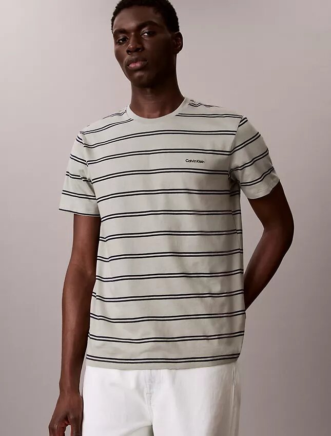 Camiseta de cuello redondo a rayas Liquid Touch Camiseta de cuello redondo a rayas Liquid Touch
