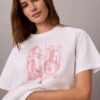 Camiseta de cuello redondo con estampado urbano Camiseta de cuello redondo con estampado urbano