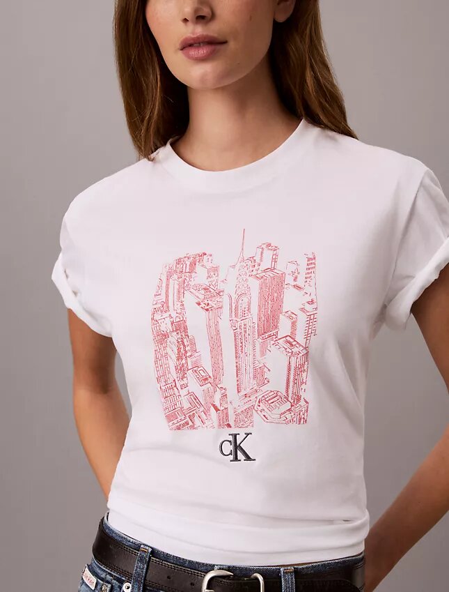 Camiseta de cuello redondo con estampado urbano Camiseta de cuello redondo con estampado urbano