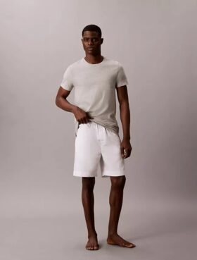 Camiseta de cuello redondo de corte clásico, paquete de 3, Cotton Classics