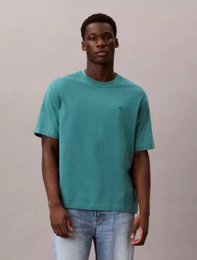 Camiseta de cuello redondo holgada con logotipo de archivo