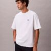 Camiseta de cuello redondo holgada con logotipo de archivo Camiseta de cuello redondo holgada con logotipo de archivo