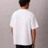 Camiseta de cuello redondo holgada con logotipo de archivo Camiseta de cuello redondo holgada con logotipo de archivo