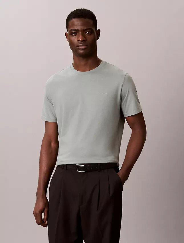 Camiseta de cuello redondo Liquid Touch Camiseta de cuello redondo Liquid Touch