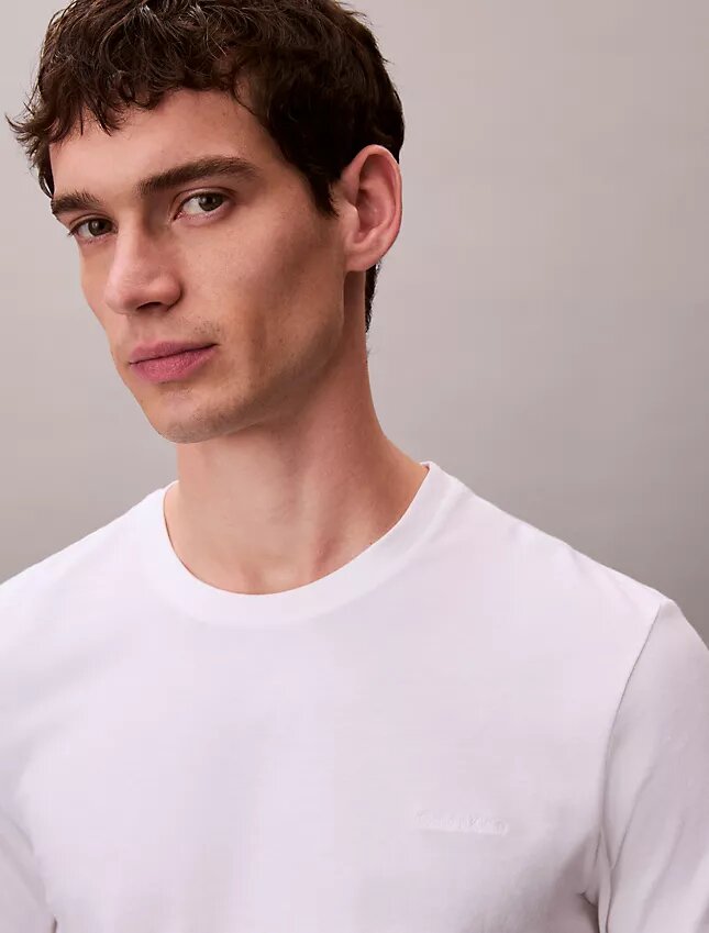 Camiseta de cuello redondo Liquid Touch Camiseta de cuello redondo Liquid Touch
