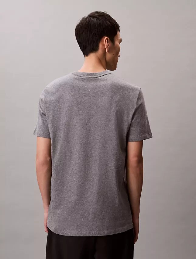 Camiseta de cuello redondo Liquid Touch Camiseta de cuello redondo Liquid Touch