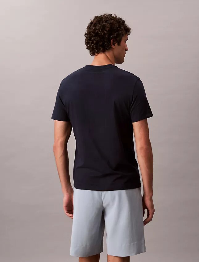Camiseta de cuello redondo Liquid Touch Camiseta de cuello redondo Liquid Touch
