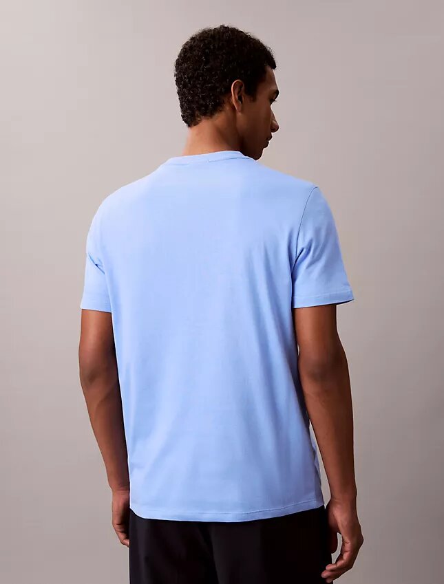 Camiseta de cuello redondo Liquid Touch Camiseta de cuello redondo Liquid Touch