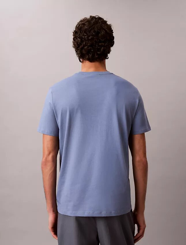 Camiseta de cuello redondo Liquid Touch Camiseta de cuello redondo Liquid Touch