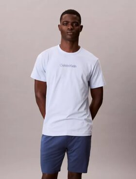 Camiseta de dormir con el logotipo de Calvin Klein