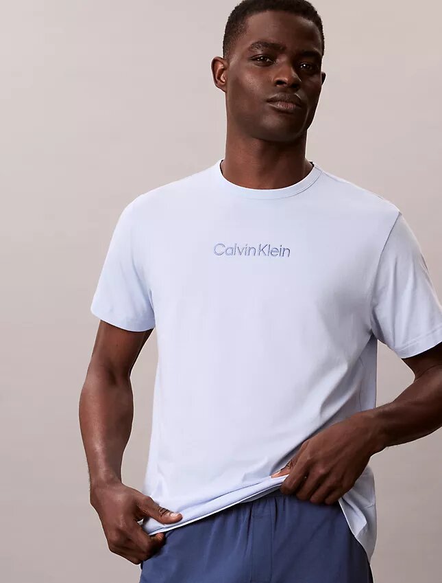 Camiseta de dormir con el logotipo de Calvin Klein Camiseta de dormir con el logotipo de Calvin Klein