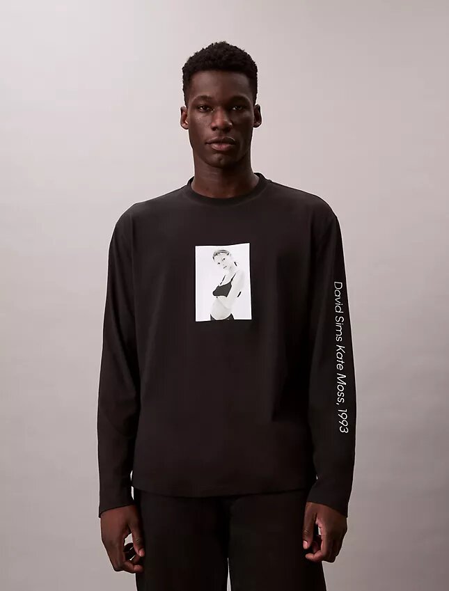 Camiseta gráfica holgada de manga larga de Kate Moss Camiseta gráfica holgada de manga larga de Kate Moss
