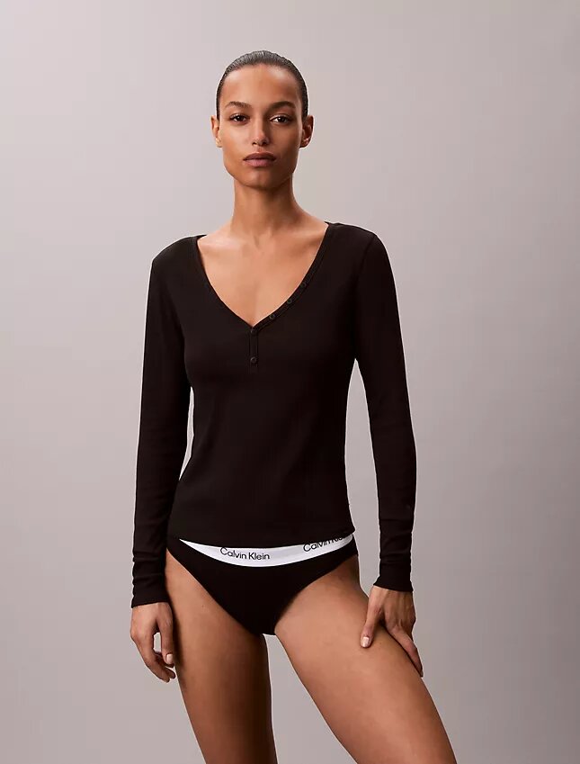 Camiseta Henley de algodón elástico acanalado Camiseta Henley de algodón elástico acanalado