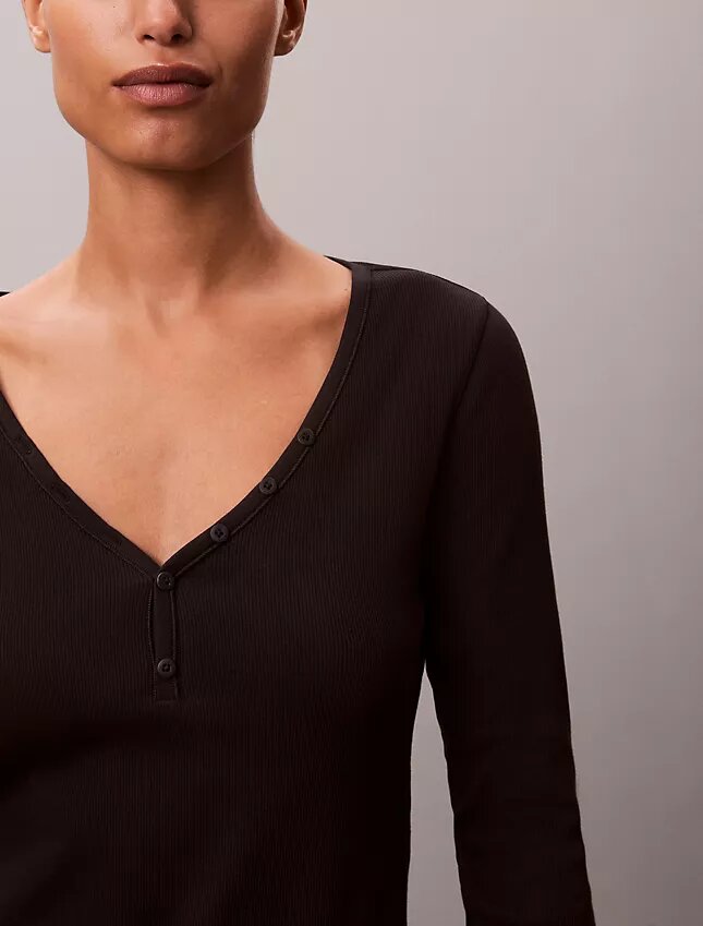 Camiseta Henley de algodón elástico acanalado Camiseta Henley de algodón elástico acanalado