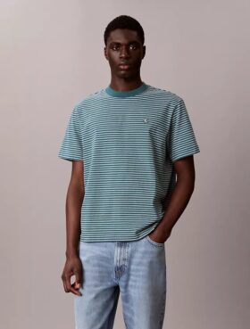 Camiseta holgada a rayas