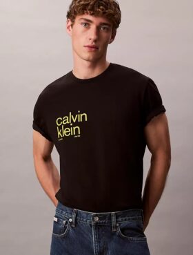 Camiseta holgada con gráfico circular