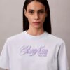 Camiseta holgada con gráfico de logotipo en relieve Camiseta holgada con gráfico de logotipo en relieve