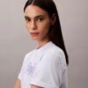Camiseta holgada con gráfico de logotipo en relieve Camiseta holgada con gráfico de logotipo en relieve