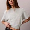 Camiseta holgada con gráfico del logotipo