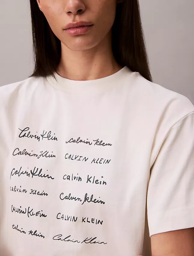 Camiseta holgada con gráfico del logotipo Camiseta holgada con gráfico del logotipo