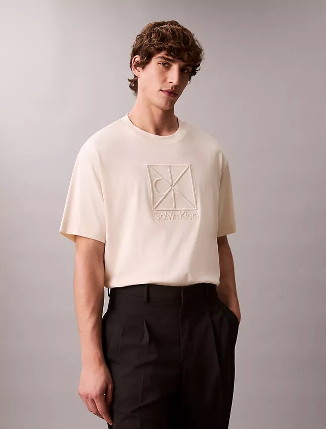 Camiseta holgada con gráfico del logotipo del emblema Camiseta holgada con gráfico del logotipo del emblema