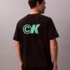 Camiseta holgada con gráfico del logotipo en piqué refrescante Camiseta holgada con gráfico del logotipo en piqué refrescante