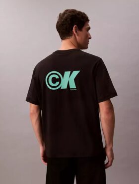 Camiseta holgada con gráfico del logotipo en piqué refrescante