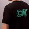Camiseta holgada con gráfico del logotipo en piqué refrescante Camiseta holgada con gráfico del logotipo en piqué refrescante