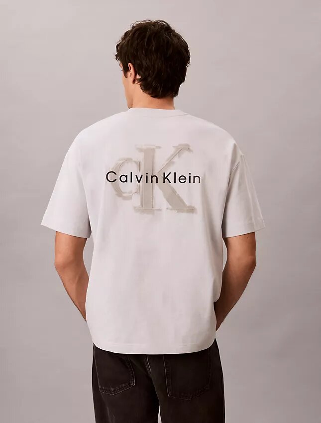 Camiseta holgada con gráfico Monólogo desgastado Camiseta holgada con gráfico Monólogo desgastado