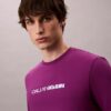 Camiseta holgada con llamativo logotipo gráfico
