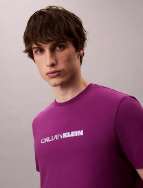Camiseta holgada con llamativo logotipo gráfico Camiseta holgada con llamativo logotipo gráfico