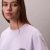 Camiseta holgada con logotipo bordado