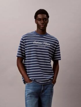 Camiseta holgada con logotipo de rayas