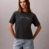 Camiseta holgada con logotipo en letra cursiva Camiseta holgada con logotipo en letra cursiva